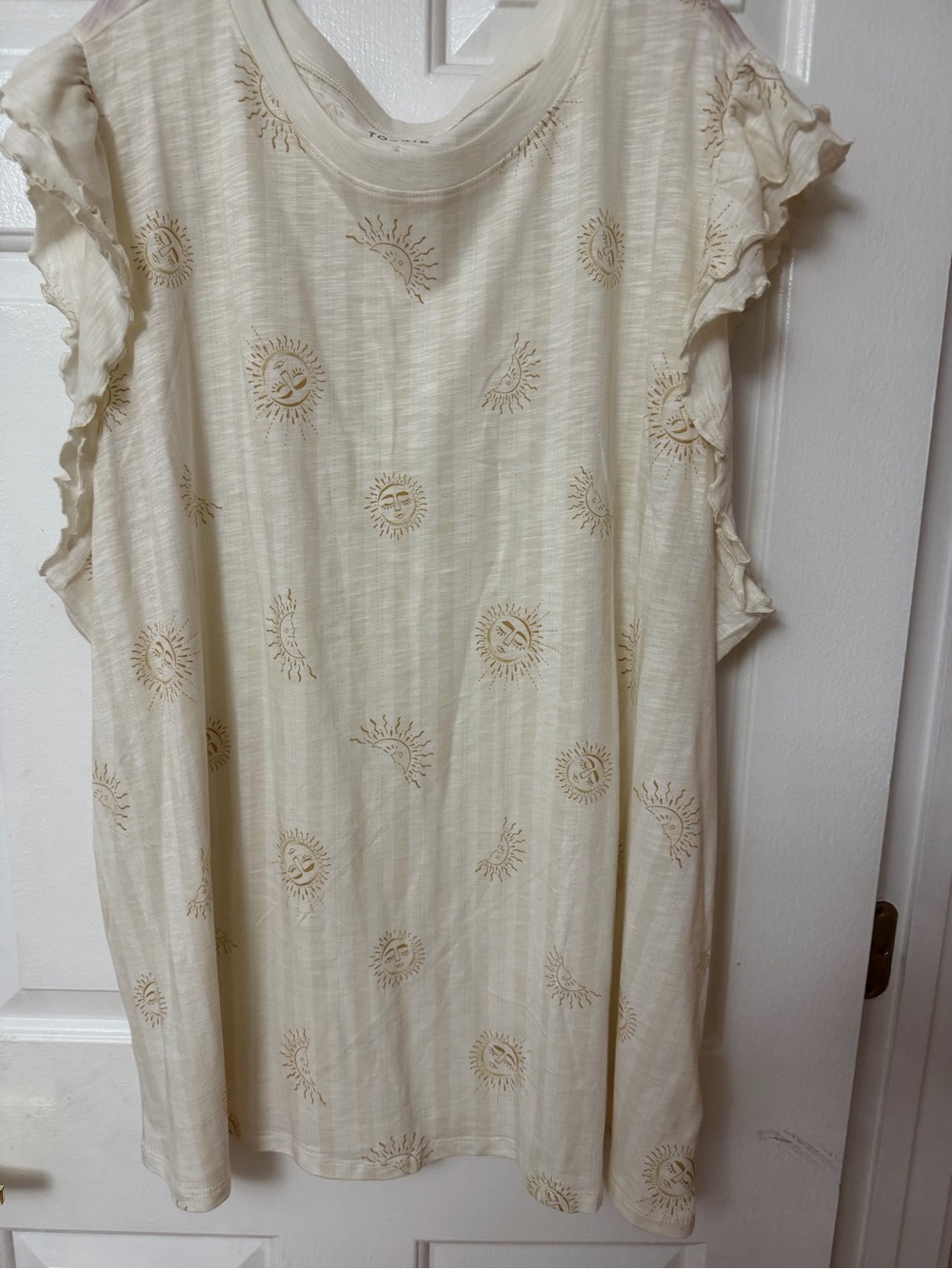 torrid Cream Sun & Moon Ruffle Sleeve Tee